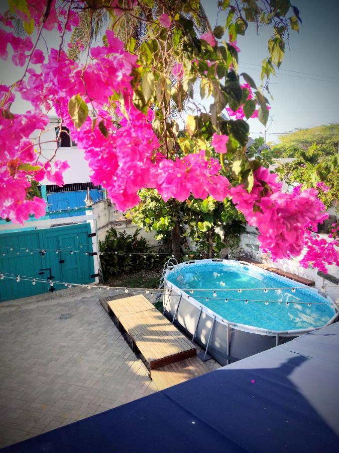 El Chiringuito Hostel Cartagena Exterior photo